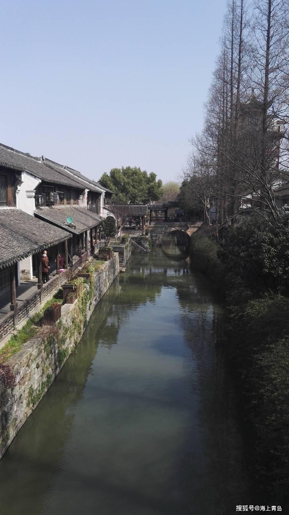 救援蓝色小兔
